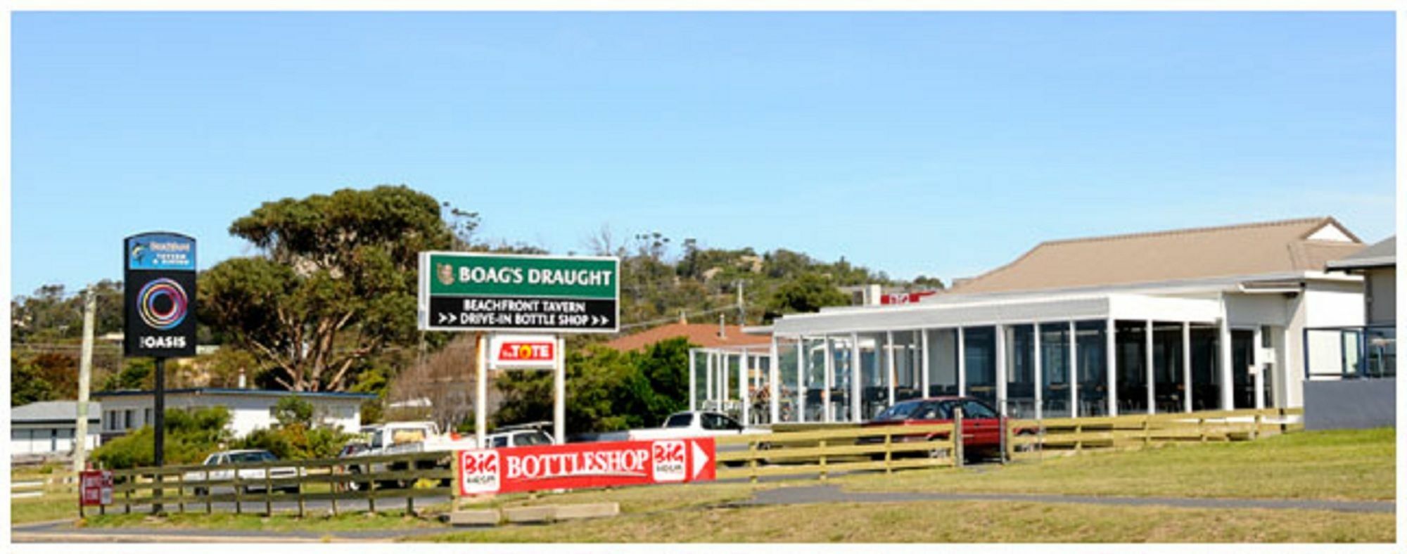 Beachfront Bicheno Motel Exterior foto